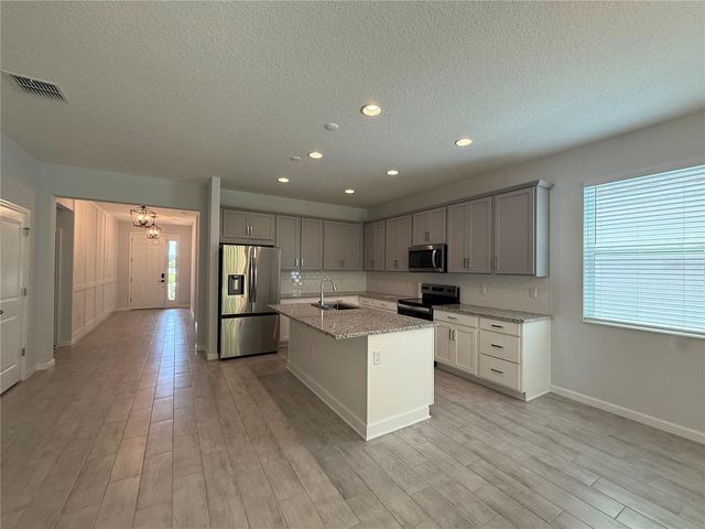 5075 GRAND TETON COURT, Deland, FL 32724