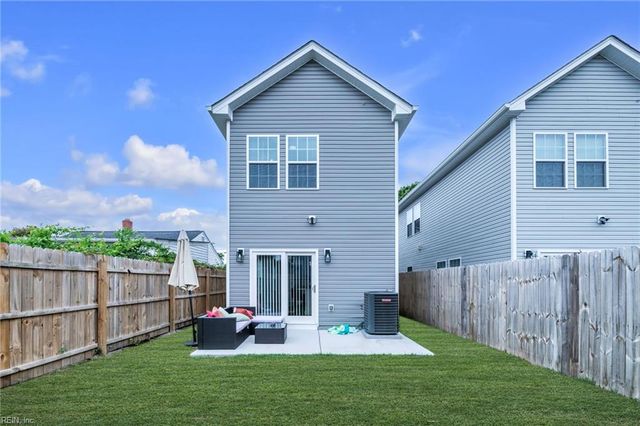 714 Ridgeway AVE, Hampton, VA 23661