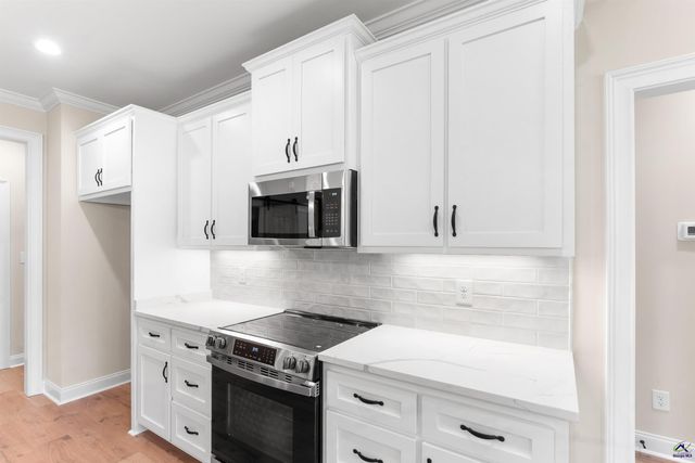 214 Golden Chestnut Bend, Bonaire, GA 31005