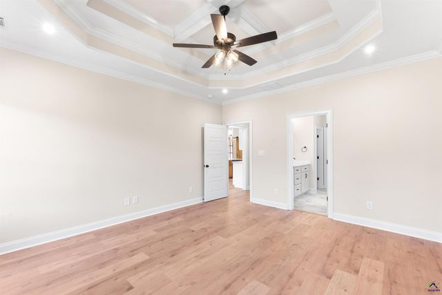214 Golden Chestnut Bend, Bonaire, GA 31005