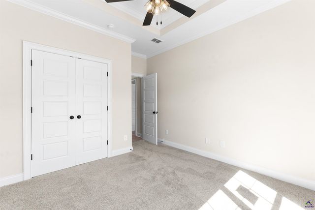 214 Golden Chestnut Bend, Bonaire, GA 31005