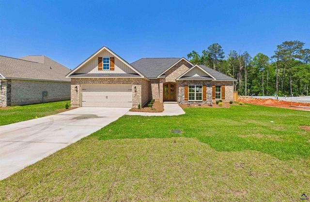 214 Golden Chestnut Bend, Bonaire, GA 31005