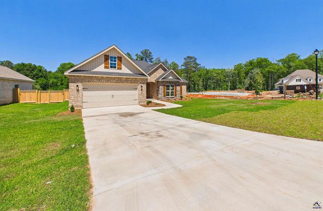 214 Golden Chestnut Bend, Bonaire, GA 31005