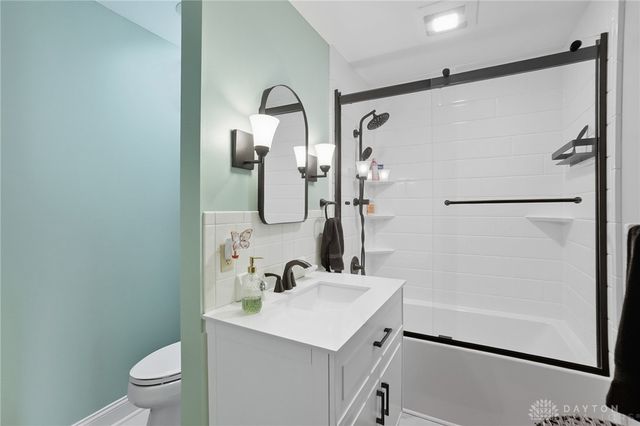 965 Oak Dale Drive, Xenia, OH 45385