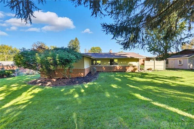 965 Oak Dale Drive, Xenia, OH 45385