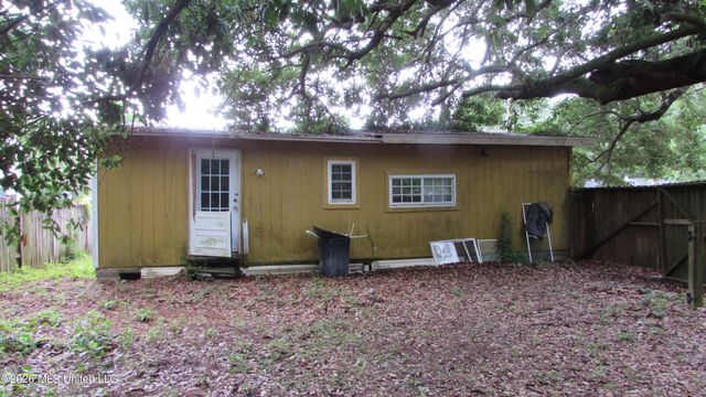 303 Myrtle Street, Gulfport, MS 39507