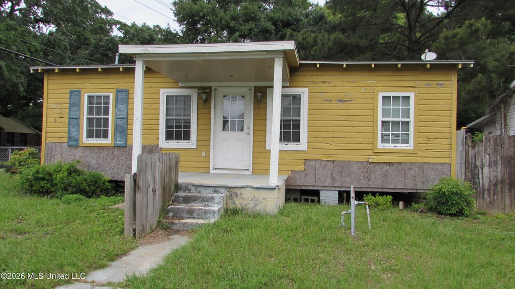 303 Myrtle Street, Gulfport, MS 39507