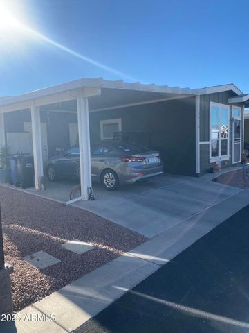 650 N Hawes Road, Mesa, AZ 85207
