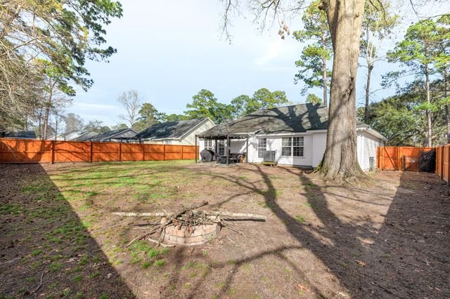 725 Bunkhouse Drive, Charleston, SC 29414