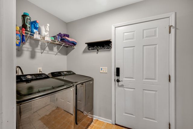 725 Bunkhouse Drive, Charleston, SC 29414