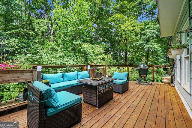 649 Goldenwood Court, Powder Springs, GA 30127