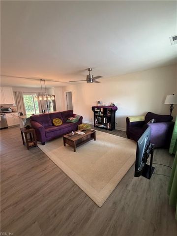 14291 Benns Church BLVD, Smithfield, VA 23430