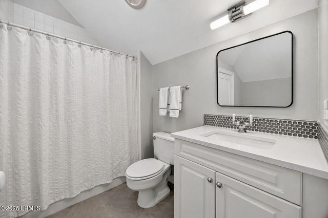 111 Fort Walker Drive, Hilton Head Island, SC 29928