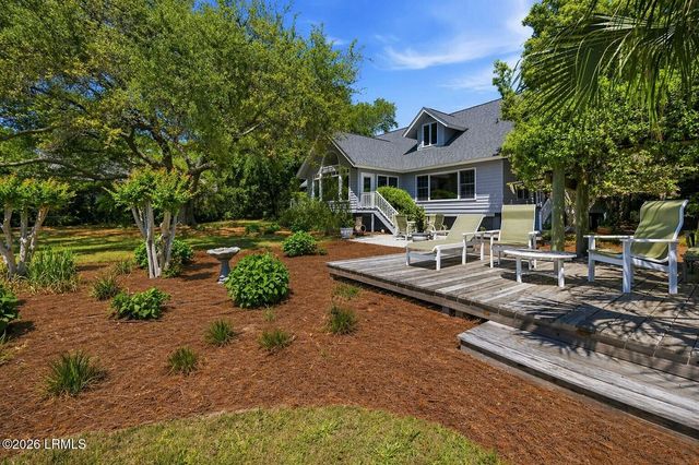 111 Fort Walker Drive, Hilton Head Island, SC 29928
