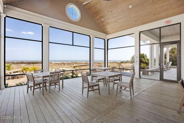 111 Fort Walker Drive, Hilton Head Island, SC 29928