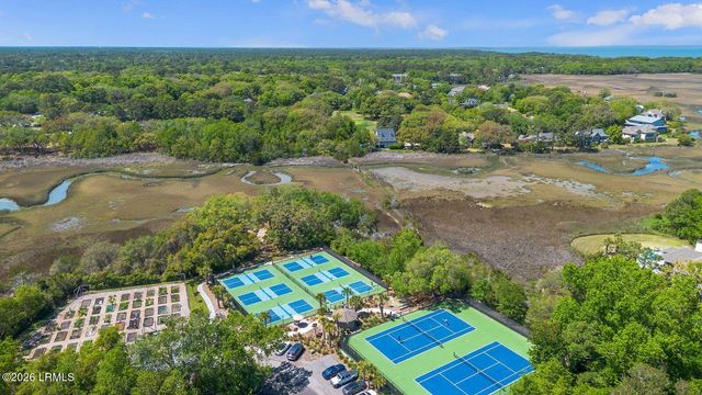 111 Fort Walker Drive, Hilton Head Island, SC 29928