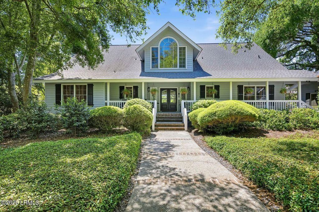 111 Fort Walker Drive, Hilton Head Island, SC 29928