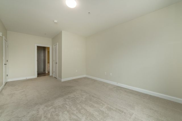 130 Tremont St 306, Melrose, MA 02176