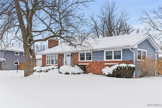 1600 Red Jacket Road, Grand Island, NY 14072