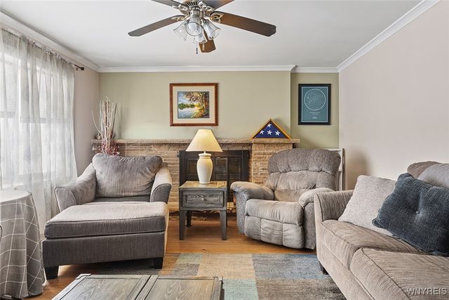 1600 Red Jacket Road, Grand Island, NY 14072