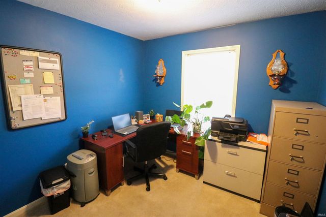 7719 Highway 66, Wadesville, IN 47638