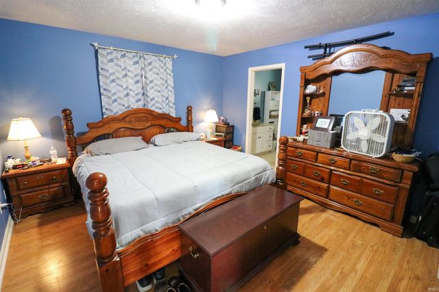 7719 Highway 66, Wadesville, IN 47638