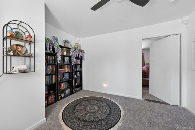 1 Harvest Circle, Warwick, NY 10990