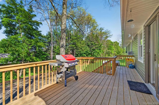 1 Harvest Circle, Warwick, NY 10990