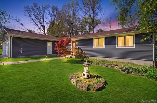 1 Harvest Circle, Warwick, NY 10990