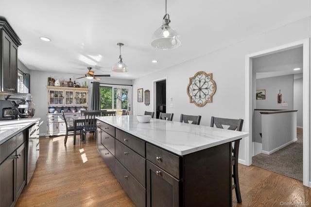 1 Harvest Circle, Warwick, NY 10990