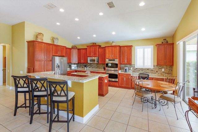 2759 MARIA ISABEL AVENUE, Ocoee, FL 34761