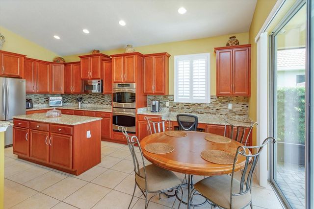 2759 MARIA ISABEL AVENUE, Ocoee, FL 34761