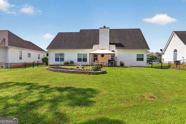 206 Brookwood Drive, Carrollton, GA 30117