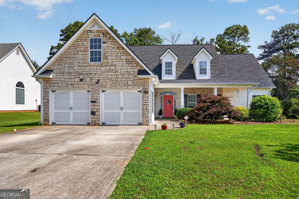 206 Brookwood Drive, Carrollton, GA 30117