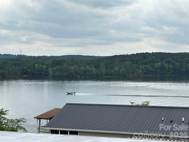 223 Grand View Drive, New London, NC 28127