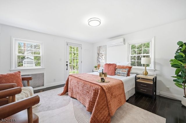 118 Spring St, Millburn Twp., NJ 07041