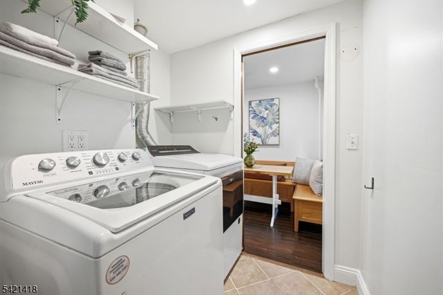 118 Spring St, Millburn Twp., NJ 07041