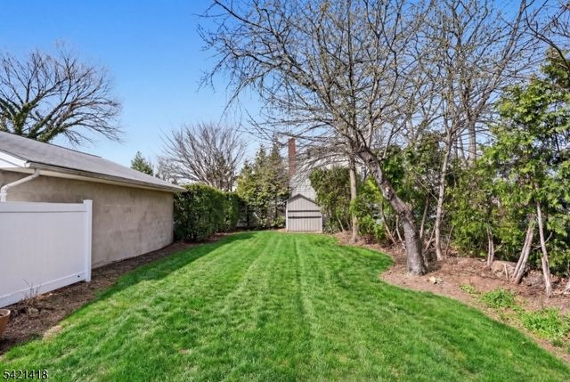 118 Spring St, Millburn Twp., NJ 07041