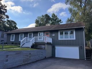 316 Plum Street, Lake In The Hills, IL 60156