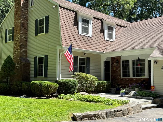 58 Heritage Lane, Stamford, CT 06903