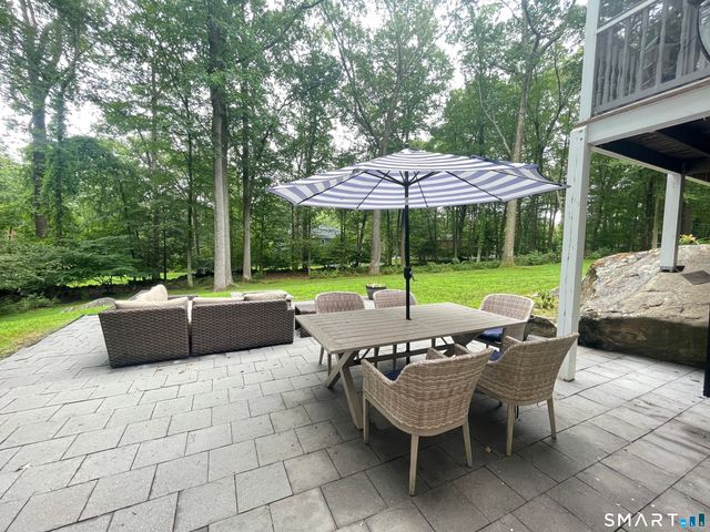 58 Heritage Lane, Stamford, CT 06903