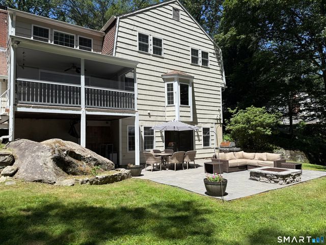 58 Heritage Lane, Stamford, CT 06903