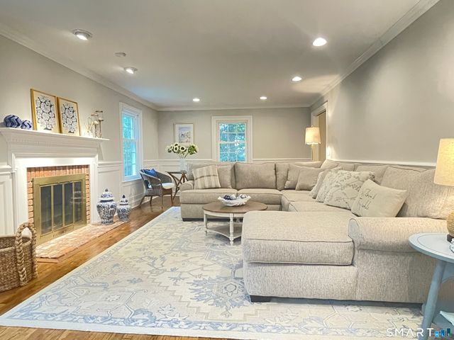 58 Heritage Lane, Stamford, CT 06903