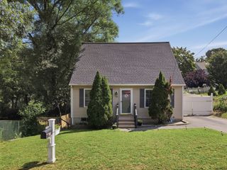 55 Hoover Street, Leominster, MA 01453