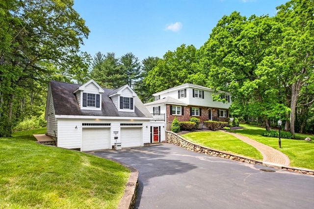 15 Jefferson Rd, Westford, MA 01886