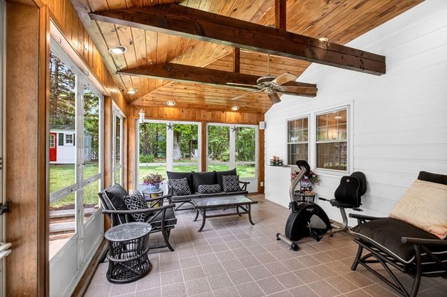15 Jefferson Rd, Westford, MA 01886