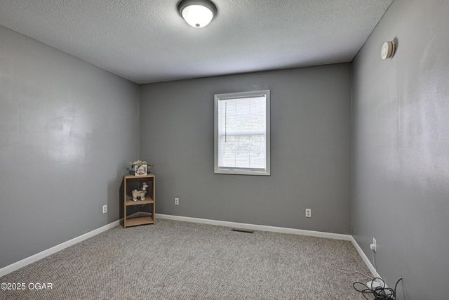 2718 S Wood Street, Galena, KS 66739