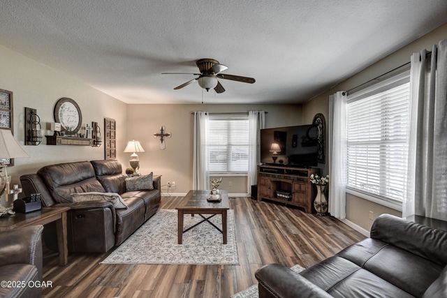 2718 S Wood Street, Galena, KS 66739