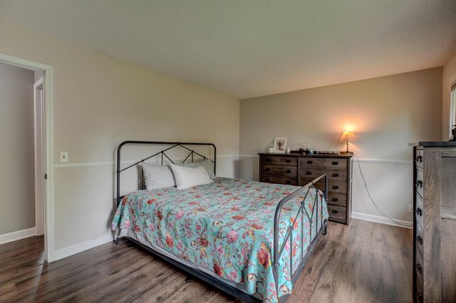 2414 Oakridge Court, Stillwater, MN 55082
