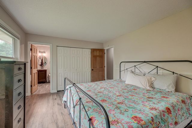 2414 Oakridge Court, Stillwater, MN 55082